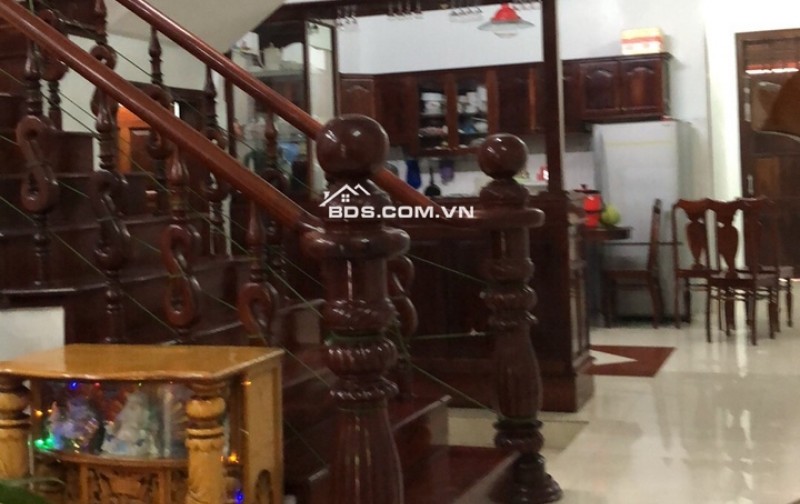 Cho thuê nhà nguyên căn đường Tố Hữu khu sầm uất kinh doanh